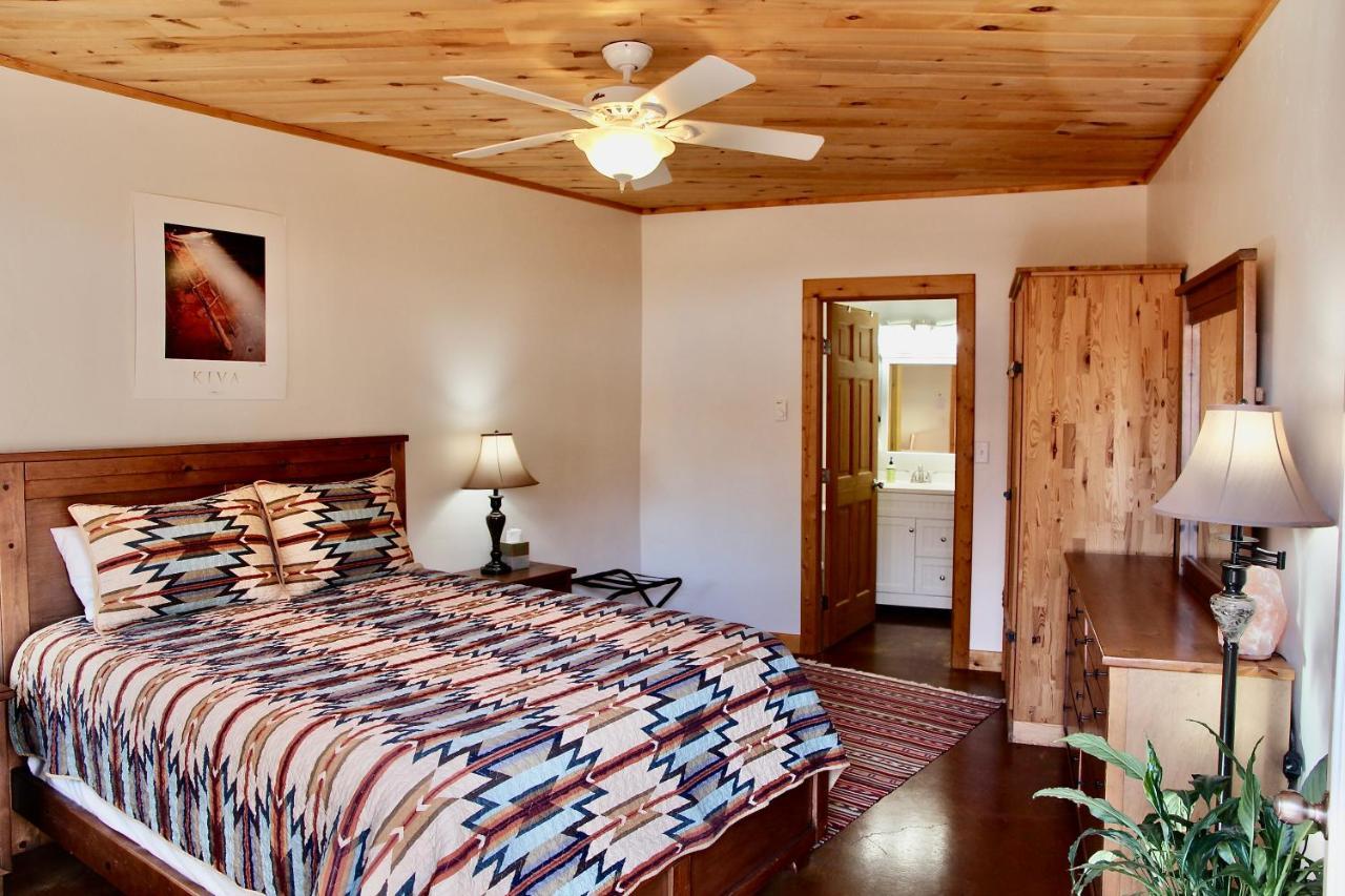 Red Moon Lodge Moab Ngoại thất bức ảnh