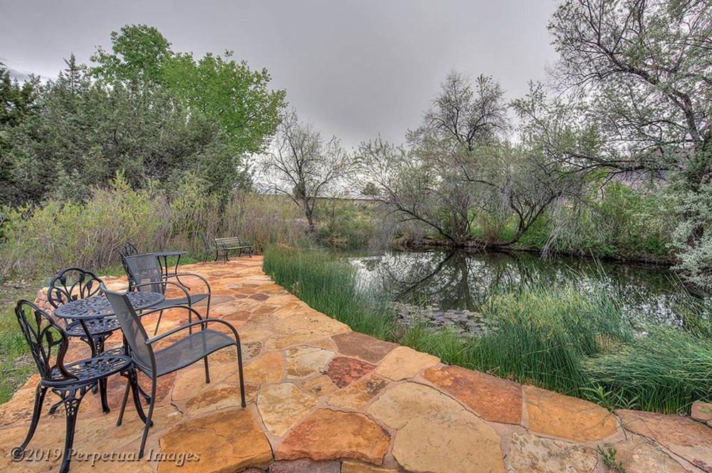 Red Moon Lodge Moab Ngoại thất bức ảnh