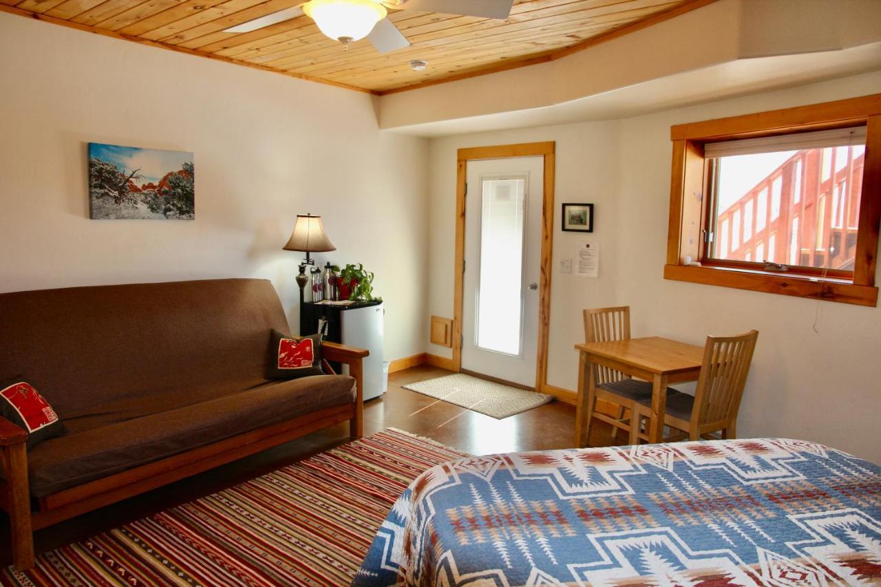Red Moon Lodge Moab Ngoại thất bức ảnh